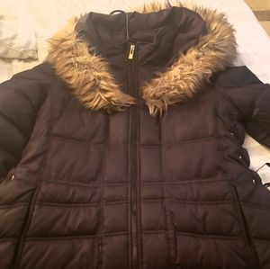 Betsey Johnson puffer lace side puffer
